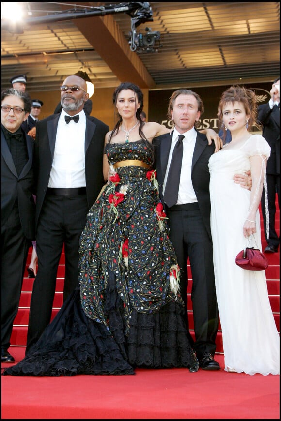 Monica Bellucci, Samuel L. Jackson, Tim Roth et Helena Bonham Carter - Montée des marches du Festival de Cannes 2006