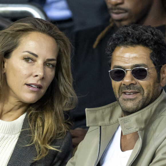 Mélissa Theuriau et son mari Jamel Debbouze - People assistent au match aller de la Ligue des Champions entre le Paris Saint-Germain et la Juventus (2-1) au Parc des Princes à Paris le 6 septembre 2022. 