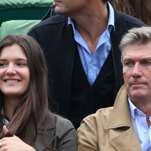 Philippe Caroit et sa fille Blanche - People dans les tribunes lors du Tournoi de Roland-Garros (les Internationaux de France de tennis) à Paris, le 29 mai 2016. © Dominique Jacovides/Bestimage 