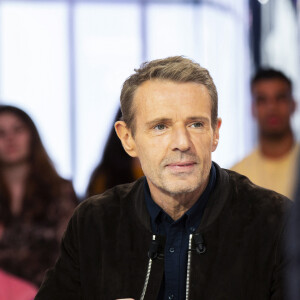 Exclusif - Lambert Wilson - Enregistrement de l'émission "Clique" présentée par M. Achour sur Canal Plus à Issy-les-Moulineaux le 27 février 2020. © Jack tribeca/Bestimage