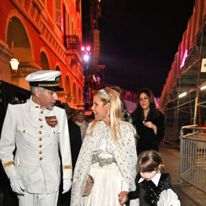 Laura Tenoudji se balade avec sa fille Bianca à Nice
Exclusif - Laura Tenoudji Estrosi avec son mari Christian Estrosi, le maire de Nice, et ses enfants Milan et Bianca, ont participé à un corso carnavalesque du 150eme Carnaval de Nice entourés par des proches et des amis, le 18 février 2023. Laura, qui la veille fetait son anniversaire en amoureux avec son mari, a réuni autour de ses parents et de son jeune frère, des proches et des amis pour une soirée carnavalesque sur la Place Masséna, où tous les convives étaient déguisés. Du James Bond, à Cléopatre, en passant par Superman, ou encore Lucky Luke, Napoléon 1er, Frida Kahlo et même un "Commandant de bord" en mode : " Y a t il un Pilote dans l'Avion ? " que l'on aurait pu avoir plutôt en mode : " Y a t il un Pilote dans la Ville ? ", car c'est le maire de Nice qui avait choisi d'être le pilote de cette soirée. Milan, le fils de 13 ans, que Laura a eu de sa relation passée avec Michael Tapiro, était en Mario Bros et sa soeur Bianca en Mercredi de la Famille Adams, enfant née de son union avec Christian Estrosi, que Laura a épousé en 2016. © Bruno Bebert/Bestimage 