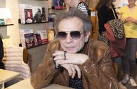 "Gros François est parti" : Philippe Manoeuvre attristé par la mort à 66 ans d'un artiste emblématique