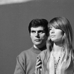 En France à Paris, Jean-Christophe Averty et Françoise Hardy le 6 décembre 1967.