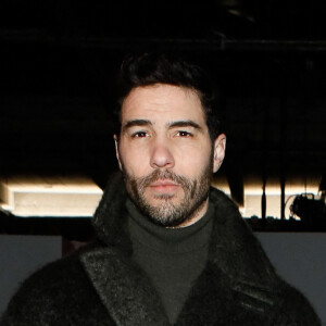 En solo, Tahar Rahim n'en était pas moins très élégant.
Semi-exclusif - Tahar Rahim - Front Row au défilé Marcia prêt-à-porter automne-hiver 2023/2024 lors de la Fashion Week de Paris (PFW), au Garage Amelot, à Paris, France, le 1er mars 2023. © Christophe Clovis/Bestimage