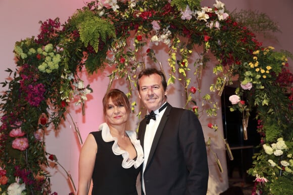 S'ils ne se sont jamais mariés, Jean-Luc Reichmann et Nathalie Lecoultre sont plus heureux que jamais.
Jean-Luc Reichmann et sa femme Nathalie - Gala du 75ème Grand Prix de Monaco le 28 mai 2017. © Claudia Albuquerque/Bestimage