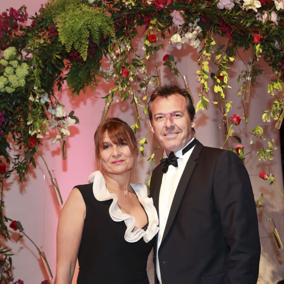 S'ils ne se sont jamais mariés, Jean-Luc Reichmann et Nathalie Lecoultre sont plus heureux que jamais.
Jean-Luc Reichmann et sa femme Nathalie - Gala du 75ème Grand Prix de Monaco le 28 mai 2017. © Claudia Albuquerque/Bestimage