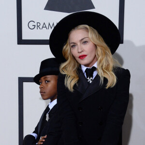 La chanteuse aurait jeté son dévolu sur un sportif 
Madonna et son fils David Banda Mwale - 56eme ceremonie des Grammy Awards a Los Angeles, le 26 janvier 2014.