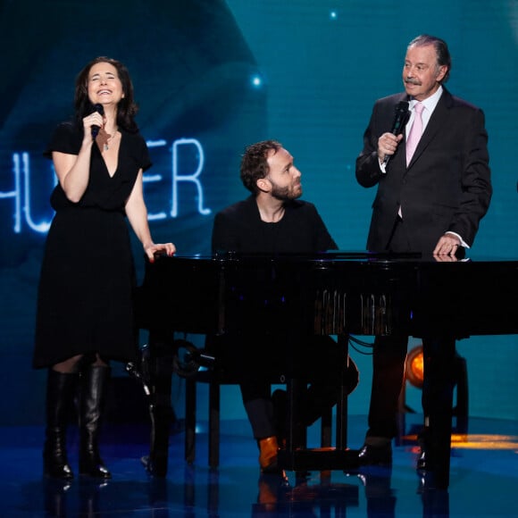 Exclusif - Chloé Lambert, Michel Leeb, Philippe Vieux - Surprises - Enregistrement de l'émission "La boîte à secrets 16", présentée par F.Bollaert et diffusée le 10 mars sur France 3 © Christophe Clovis / Bestimage