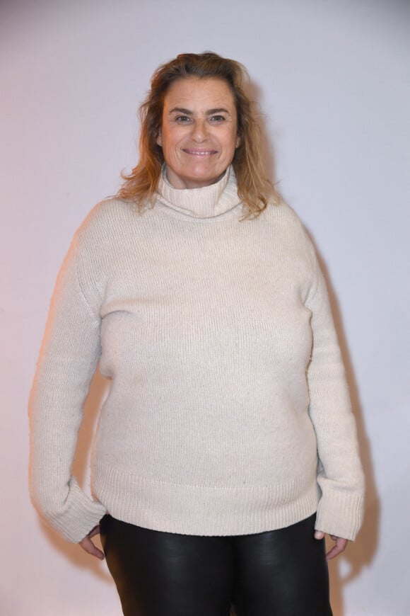 Lisa Azuelos - Photocall à l'intérieur du cinéma Majestic lors de la 6ème édition du Festival "Pluriel.les" à Compiègne, France, le 11 mars 2023. © Giancarlo Gorassini/Bestimage  Celebs attend the 6th "Pluriel.les" Festival - Day Six in Compiegne, France, on March 11, 2023. 