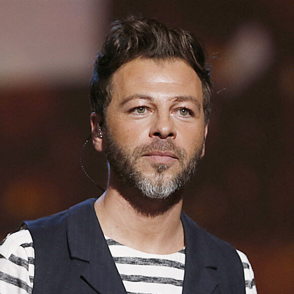 Christophe Maé sort un nouvel album, "C'est drôle la vie", qu'il a hâte de dévoiler au public
Christophe Maé lors de la 32ème cérémonie des "Victoires de la Musique" au Zénith de Paris. © Christophe Aubert via Bestimage 