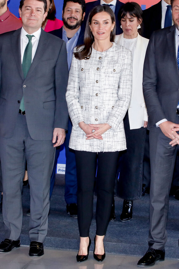 La reine Letizia d'Espagne assiste à la deuxième étape du "Tour del Talento" à Valladolid, le 14 mars 2023.