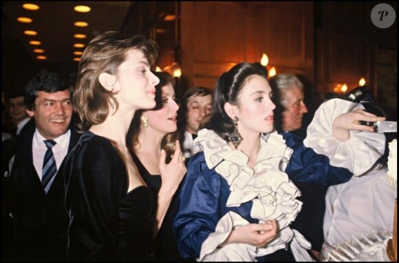 Isabelle Adjani, lors de la soirée après les César en 1982, année où elle a reçu le prix pour Possession