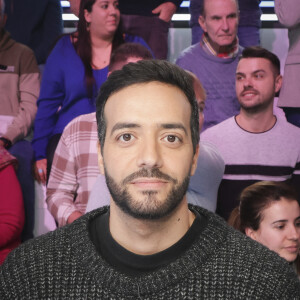 Exclusif - Tarek Boudali sur la plateau de l'émission Touche pas à mon poste (TPMP) diffusée en direct sur C8 le 7 février 2023 © Jack Tribeca / Bestimage 