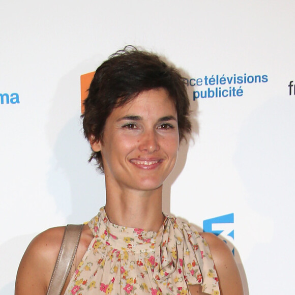 Eglantine Emeye - Photocall de la conference de presse de rentree de France TV au Palais de Tokyo le 27/08/2013