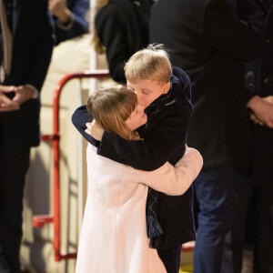Le prince Jacques de Monaco, marquis des Baux, La princesse Gabriella de Monaco, comtesse de Carladès - La famille princière de Monaco participe à l'embrasement de la barque lors des célébrations de la Sainte-Dévote sur le quai Albert 1er à Monaco le 26 janvier 2023. © Olivier Huitel / Pool Monaco / Bestimage 