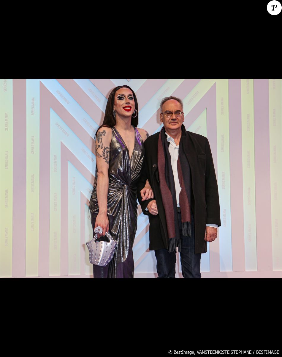 Paloma, Hervé Le Tellier - Cérémonie d'ouverture du Festival Séries Mania à Lille le 17 mars 2023. © Stéphane Vansteenkiste/Bestimage