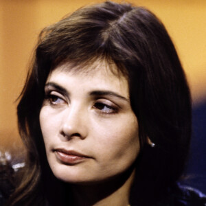 Archives - Marie Trintignant sur le plateau de l'émission TV "Ciel mon mardi!".