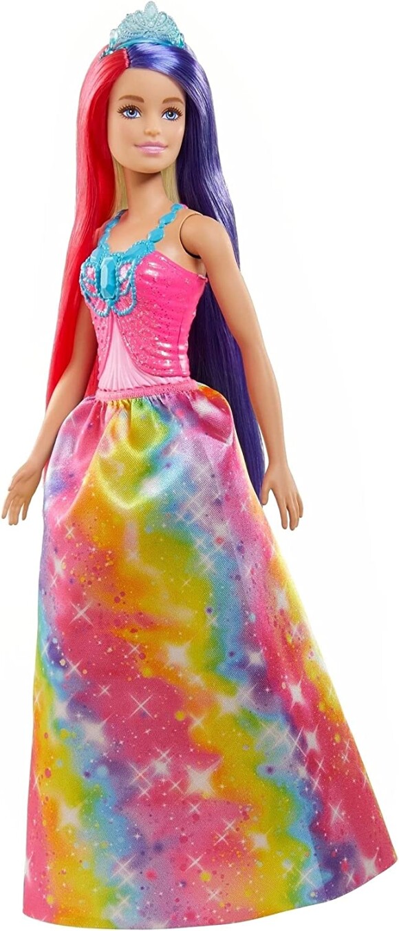 Cette Barbie Dreamptopia arbore les couleurs de l'arc-en-ciel