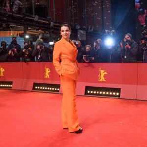 Juliette Binoche - Red Carpet de la première du film "Avec amour et acharnement" lors de la 72ème édition du festival international du film de Berlin le 12 février 2022. 