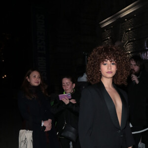 Léna Situations est venue tout droit de Paris pour cette soirée très chic.
Lena Mahfouf (Lena Situations) à la soirée de lancement "Omega Aqua Terra Shades" à la Somerset House à Londres, le 22 mars 2023.
