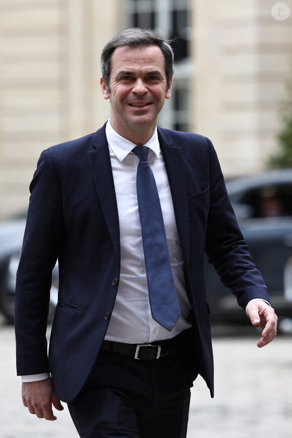 Olivier Veran - Elisabeth Borne organise un déjeuner de travail avec des membres de son cabinet à l'hôtel Matignon à Paris le 21 mars 2023. 