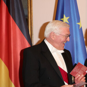 Frank Walter Steinmeier, le roi Charles III d'Angleterre - Personnalités au dîner d'état donné par le président allemand et sa femme en l'honneur du roi d'Angleterre et de la reine consort, au Château Bellevue à Berlin, à l'occasion du premier voyage officiel du roi d'Angleterre en Europe. Le 29 mars 2023