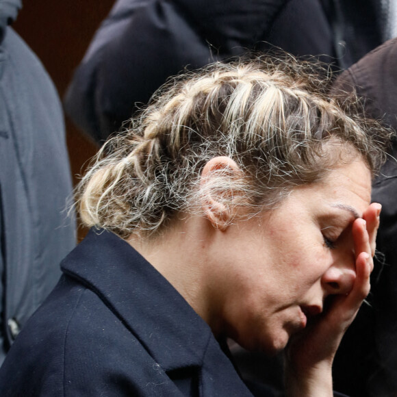 Anne-Élisabeth Blateau - Sorties des obsèques de Marion Game en l'église Saint Roch à Paris, France, le 31 mars 2023. © Christophe Clovis/Bestimage 