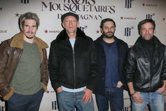 A ses risques et périls...
François Civil, Vincent Cassel, Pio Marmaï et Romain Duris - Avant-première du film "Les 3 Mousquetaires d'Artagnan" au Kinépolis de Lomme le 3 mars 2023. © Stephane Vansteenkiste / Bestimage