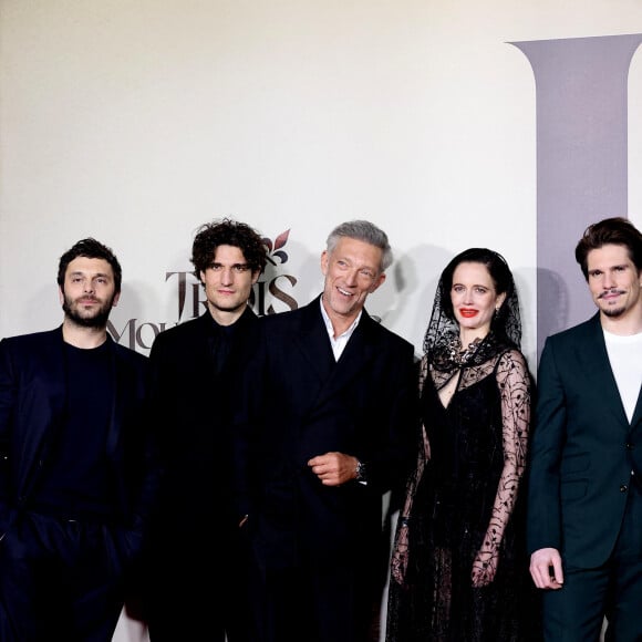 Exclusif - Pio Marmaï, Louis Garrel, Vincent Cassel, Eva Green, François Civil - Les acteurs du film "Les Trois Mousquetaires : D'Artagnan" à l'avant-première aux Invalides à Paris le 21 mars 2023. © Jacovides / Guirec / Moreau / Bestimage 