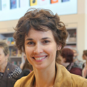 Eglantine Eméyé au 37ème Salon du Livre à la Porte de Versailles à Paris, le 25 mars 2017. © CVS/Bestimage 