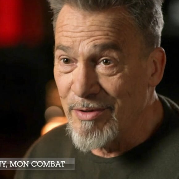 "Florent Pagny, mon combat" diffusé sur TF1 lors de l'émission Sept à huit le dimanche 5 mars 2023. © Captures ecran TF1 via Bestimage