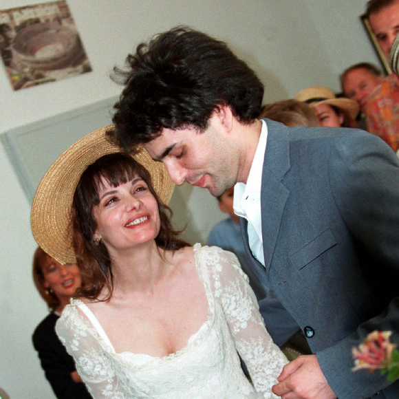 Mariage de Marie Trintignant et de Samuel Benchetrit @ HERIPRET / BESTIMAGE