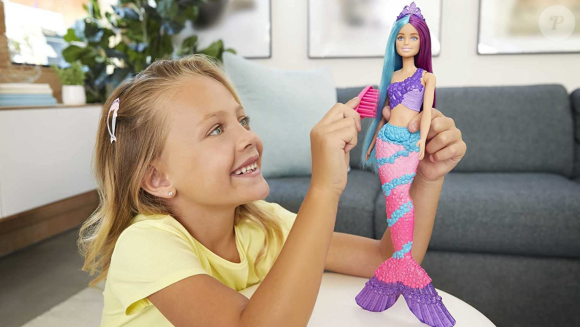 Cette réduction de 19 % pour cette poupée Barbie Dreamtopia sirène est magique 
