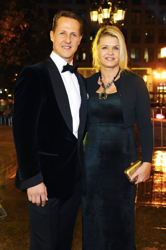 Michael Schumacher, recompense, et sa femme Corinna lors du 31eme Gala des Legendes du Sport, Deutscher Sportpresseball, a l'opera de Francfort. Le 10 novembre 2012