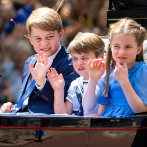 Le prince George de Cambridge, Le prince Louis de Cambridge, La princesse Charlotte de Cambridge - Les membres de la famille royale lors de la parade militaire "Trooping the Colour" dans le cadre de la célébration du jubilé de platine (70 ans de règne) de la reine Elizabeth II à Londres, le 2 juin 2022. 