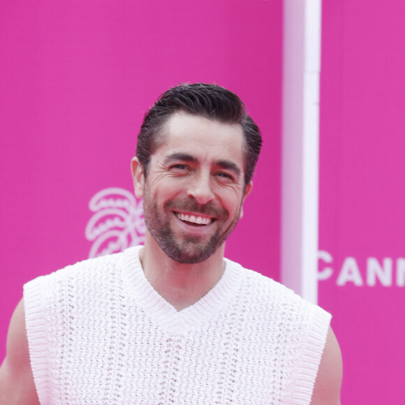 Agustin Galiana (Ici Tout commence) - Soirée d'ouverture de CanneSeries Saison 6 au Palais des Festivals de Cannes le 14 Avril 2023. © Denis Guignebourg/Bestimage