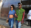 À ses côtés, Rihanna, enceinte et son compagne Asap Rocky.
Rihanna, enceinte de son deuxième enfant et son compagnon ASAP Rocky font du shopping à Los Angeles le 15 mars 2023. 