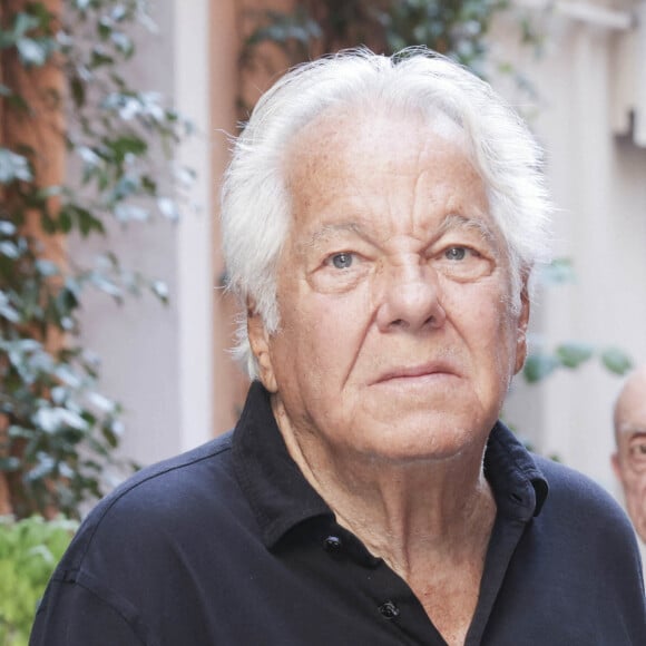 Massimo Gargia - Messe hommage en mémoire de Ivana Trump, morte le 14 juillet 2022, en l'église de Saint-Tropez le 9 août 2022. © Jack Tribeca / Bestimage 