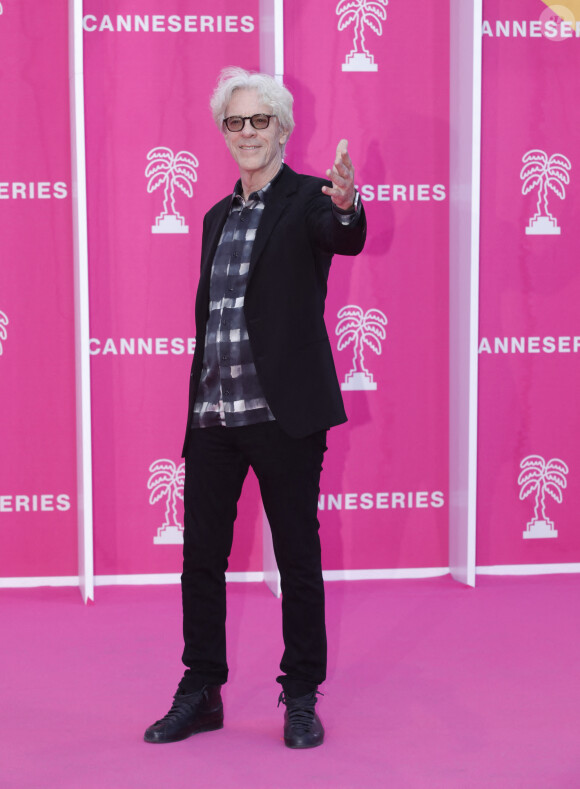 Stewart Copeland      - Photocall de la soirée de clôture du festival CanneSeries Saison 6 au Palais des Festivals à Cannes. Le 19 avril 2023 © Denis Guignebourg / Bestimage