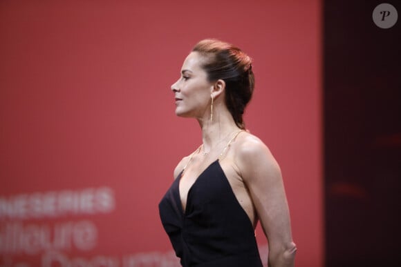 Mélissa Theuriau lors de la soirée de clôture du festival CanneSeries Saison 6 au Palais des Festivals à Cannes, France, le 19 avril 2023. © Norbert Scanella/Panoramic/Bestimage