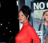 Rihanna, enceinte, a choisi une combinaison rouge moulante pour sortir à New York avec son compagnon Asap Rocky. 