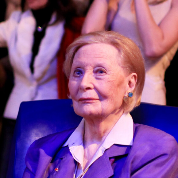 Et forment aujourd'hui l'un des couples de légende du cinéma français.
Michèle Morgan - Exposition à l'hôtel de ville de Puteaux en l'honneur de ses 75 ans de carrière.