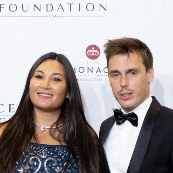 Louis et Marie Ducruet durant l'avant première du dernier James Bond " No Time To Die" au Casino de Monaco, le 29 septembre 2021. Pour assister à cette soirée il a fallut payer 2500 Dollars soit un peu plus de 2000 Euros. Les recettes serviront à financer le nouveau prix remis en l'honneur de Sir Roger Moore, ancien agent 007 et résident du Rocher, disparu en 2017. L'acteur britannique avait fait ses débuts grâce à cette fondation, qui, comme le voulait la princesse Grace Kelly, se consacre à aider des jeunes artistes émergents dans le théâtre, la danse ou le cinéma, grâce à des bourses professionnelles © Bruno Bebert/Bestimage 