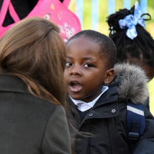 Catherine (Kate) Middleton, princesse de Galles, visite le centre pour enfants Colham Manor à Hillingdon, près de Londres, le 9 novembre 2022. 