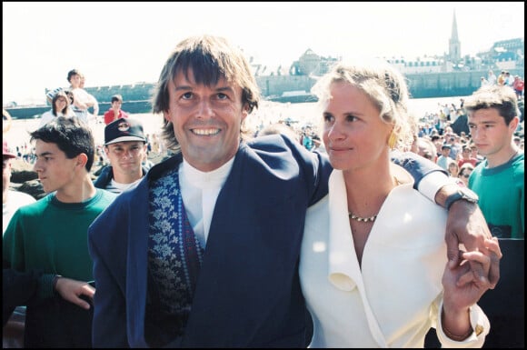 Mariage de Nicolas Hulot avec Isabelle Patissier à Saint-Malo en 1993