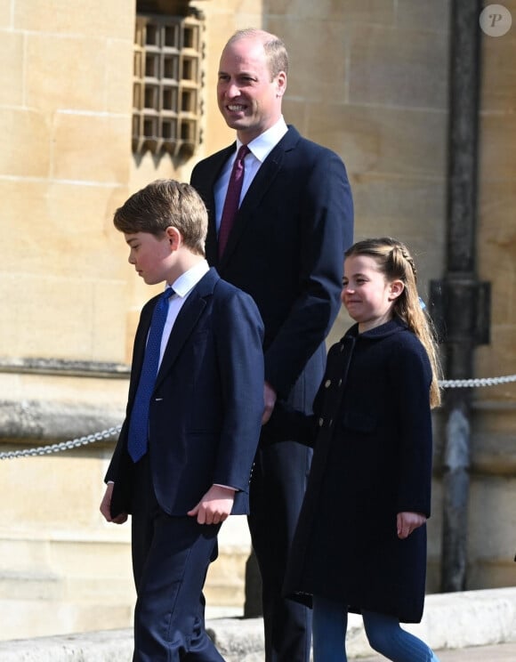 Le prince William, prince de Galles, Le prince George de Galles, La princesse Charlotte de Galles, - La famille royale du Royaume Uni arrive à la chapelle Saint George pour la messe de Pâques au château de Windsor le 9 avril 2023.