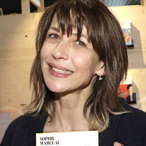 Sophie Marceau - Festival du Livre de Paris 2023 au Grand Palais Éphémère à Paris le 22 avril 2023. © Cedric Perrin / Bestimage