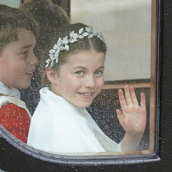 Le prince George de Galles,La princesse Charlotte de Galles, Le prince Louis de Galles - Sortie de la cérémonie de couronnement du roi d'Angleterre à l'abbaye de Westminster de Londres, Royaume Uni, le 6 mai 2023.