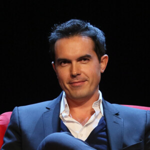 Maxime Chattam (mari de Faustine Bollaert) - Paris, le 16 11 2013 - Débat avec Stephen King au Grand Rex.