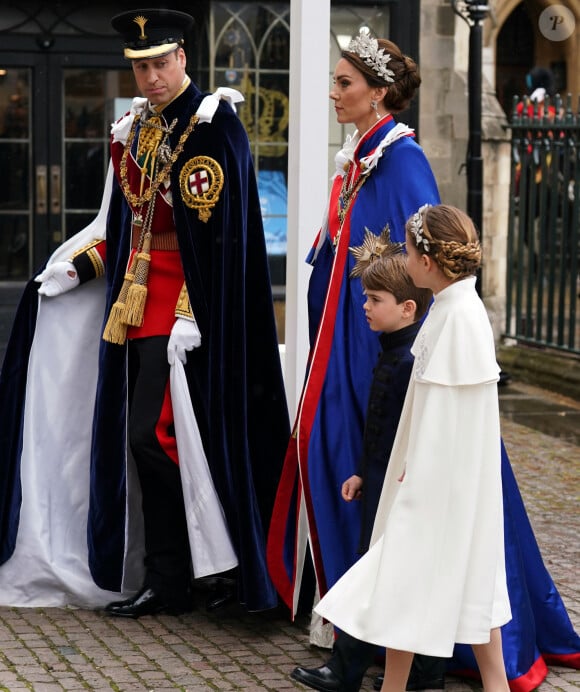Le prince William, prince de Galles, Catherine (Kate) Middleton, princesse de Galles, la princesse Charlotte de Galles, le prince Louis de Galles - Les invités à la cérémonie de couronnement du roi d'Angleterre à l'abbaye de Westminster de Londres, Royaume Uni, le 6 mai 2023. 